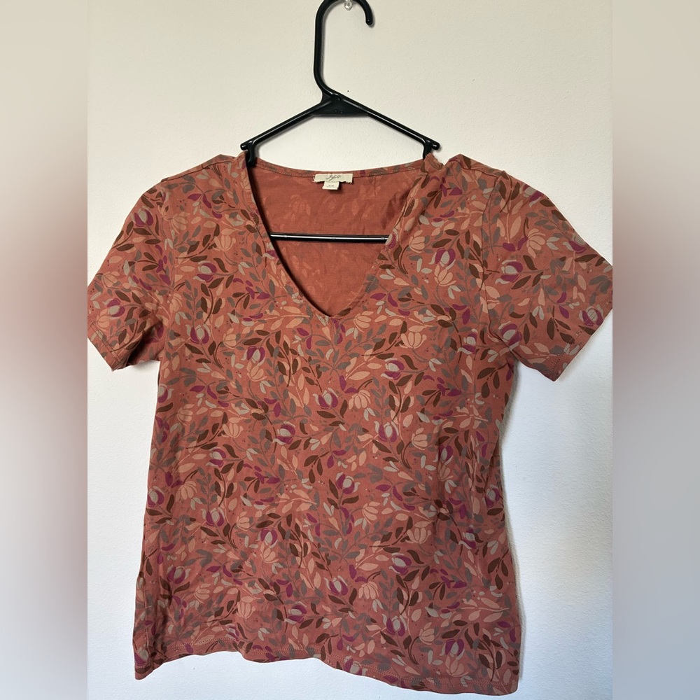 J. Jill rustic like floral top in XS